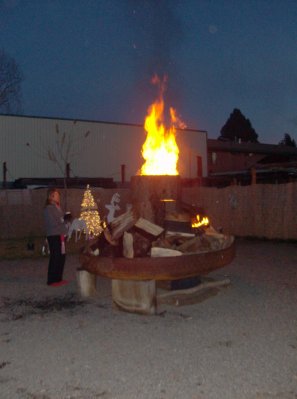 Petersons Place Bon Fire - Merchant's Night