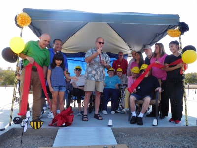 Beehive Homes Ribbon Cutting