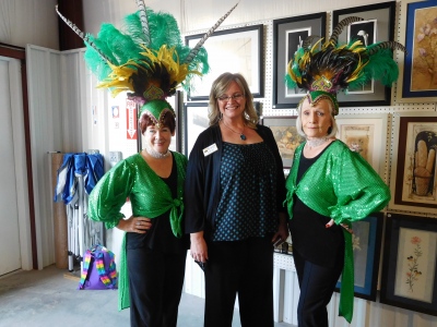 TJ Custom Mats & Frames Ribbon Cutting