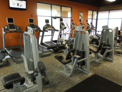 Anytime Fitness Ribbon Cutting